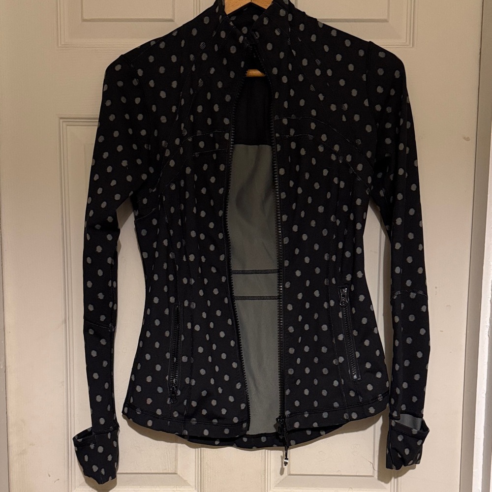 Lululemon Athletica Black and Gray Polka Dot Jacket